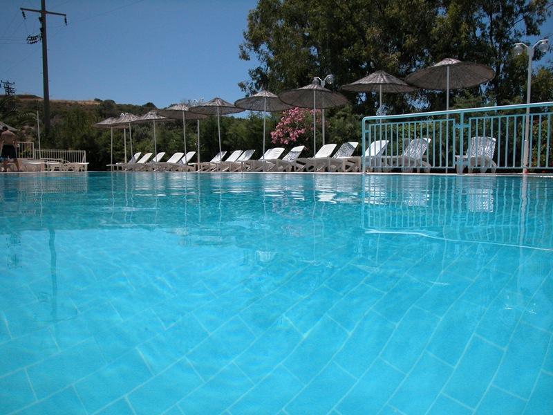 Hanedan Beach Hotel Foça Exterior foto